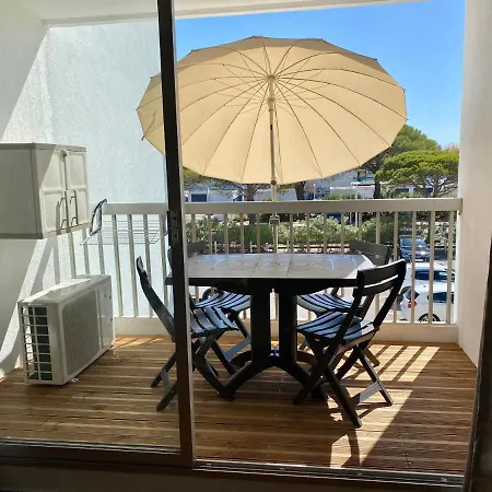 Joli Studio Cabine 2 A 4 Pers, Bord De Mer, Port Camargue, La Croisiere Apartment Le Grau-du-Roi