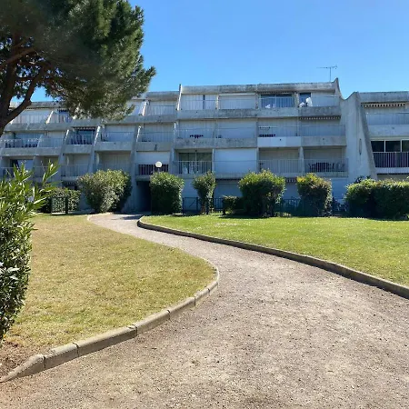 Joli Studio Cabine 2 A 4 Pers, Bord De Mer, Port Camargue, La Croisiere Apartment *
